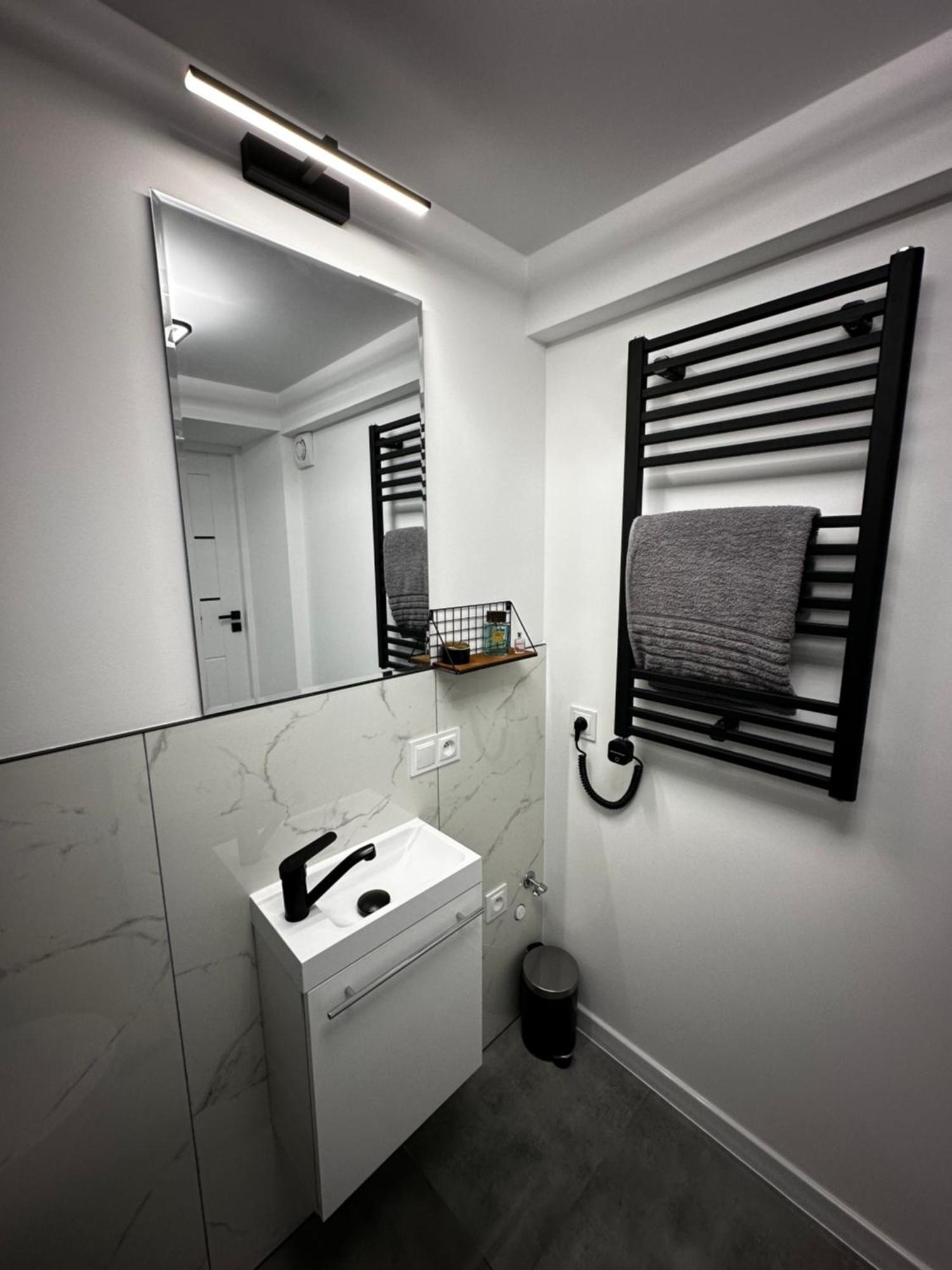 Skwerowa Nest Apartment Krakow Bagian luar foto