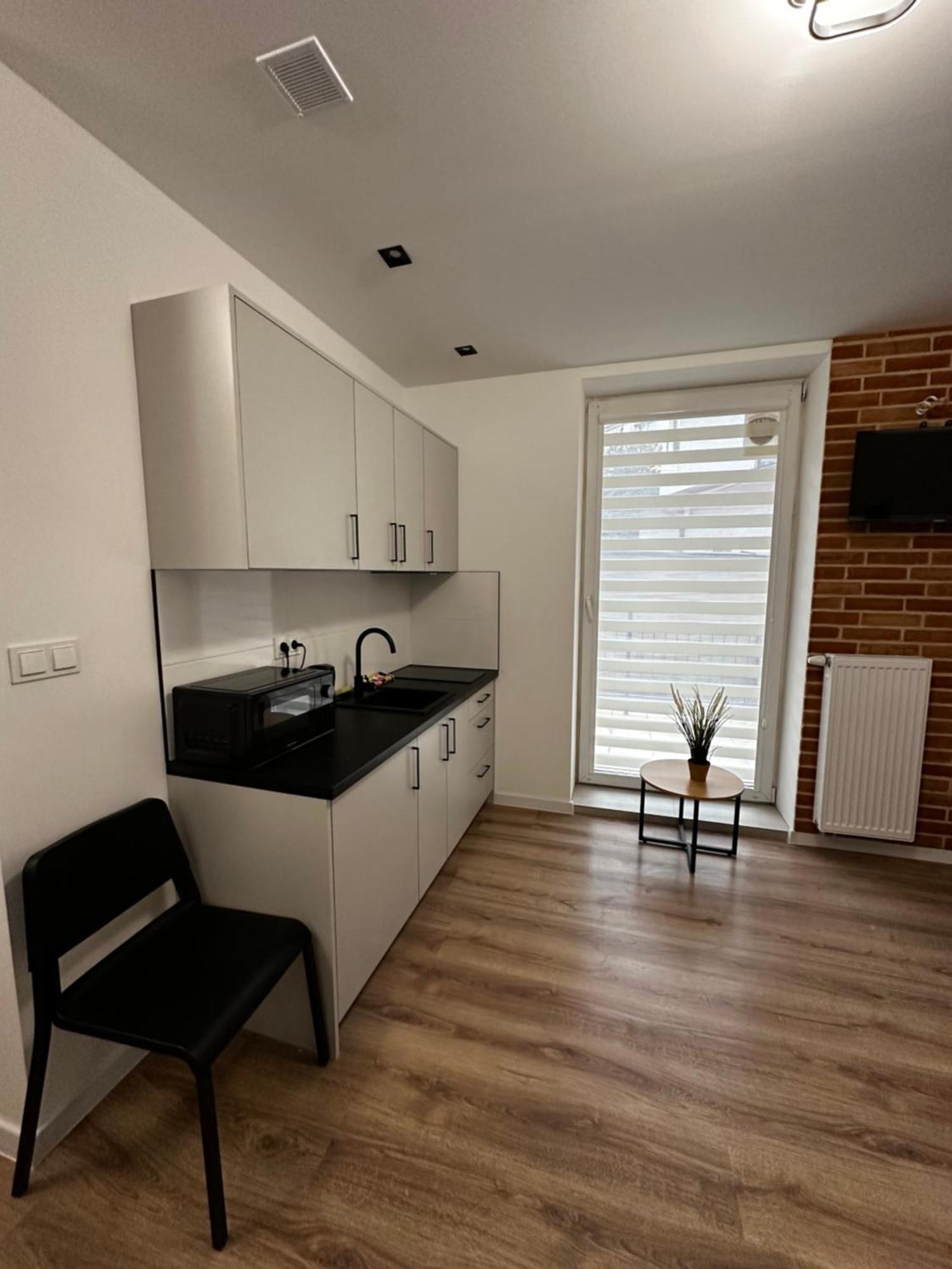 Skwerowa Nest Apartment Krakow Bagian luar foto