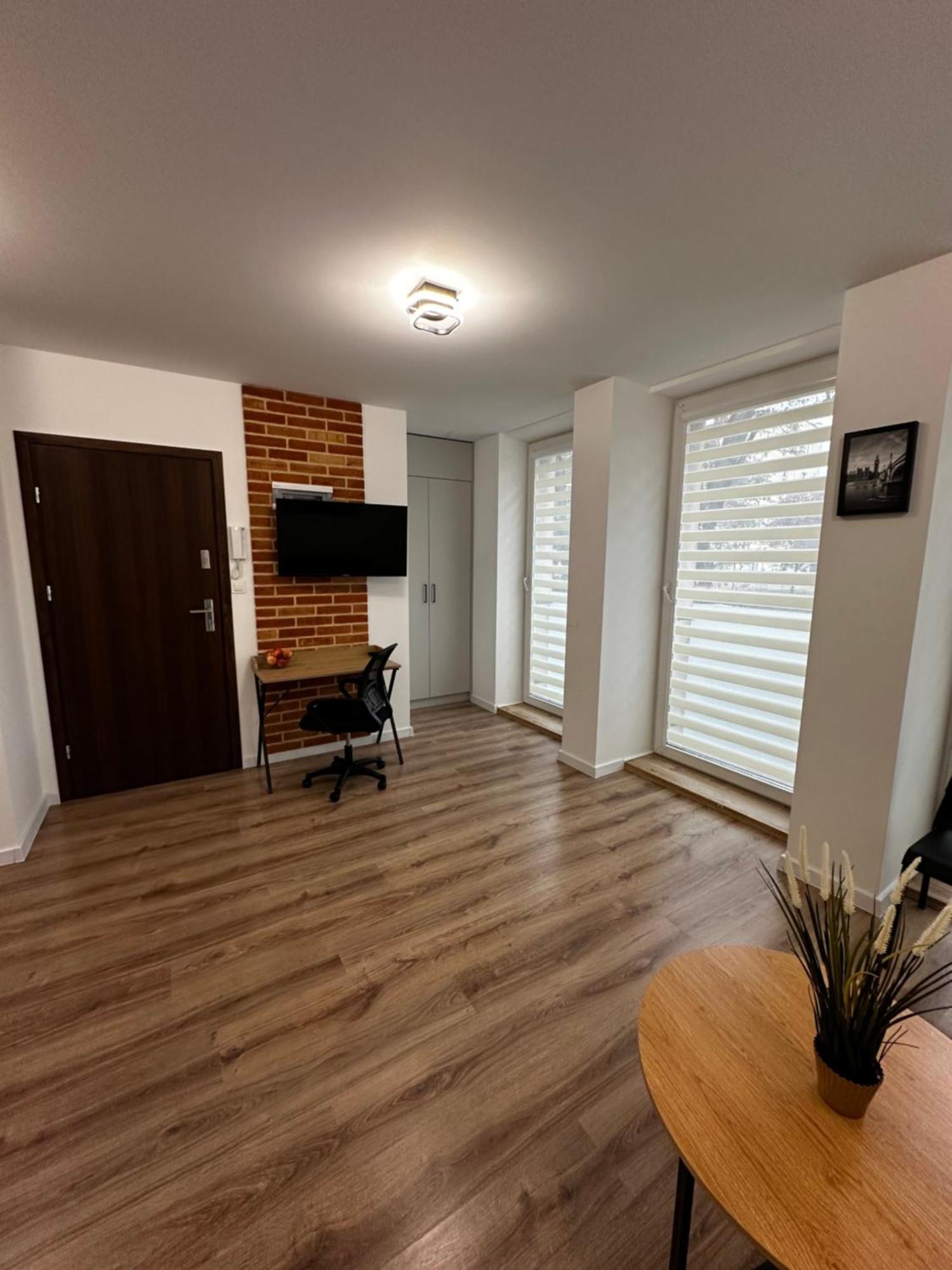 Skwerowa Nest Apartment Krakow Bagian luar foto