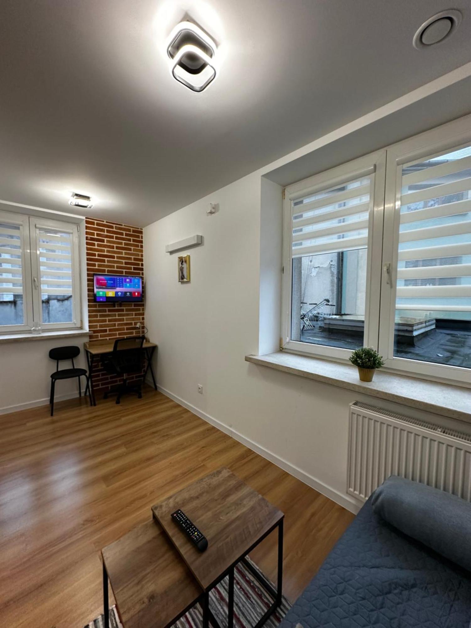 Skwerowa Nest Apartment Krakow Bagian luar foto